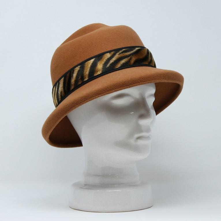 Wiener Modellhut, Hut aus Haarfilz mit Webpelzgarnitur
